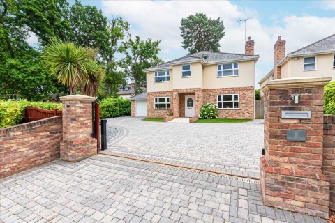 View Full Details for Ardwell Close, Crowthorne
