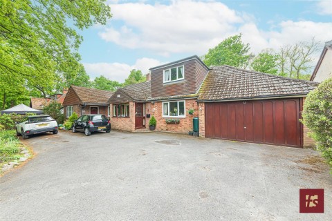 View Full Details for The Birches, Lower Wokingham Road, Crowthorne