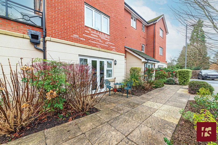 Images for Waterloo Road, Crowthorne