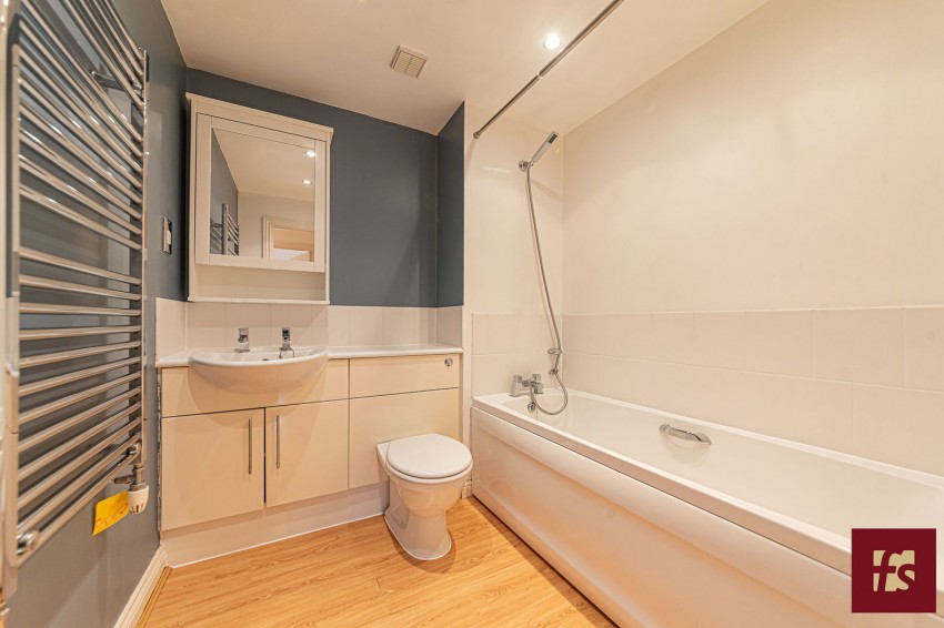 Images for Waterloo Road, Crowthorne