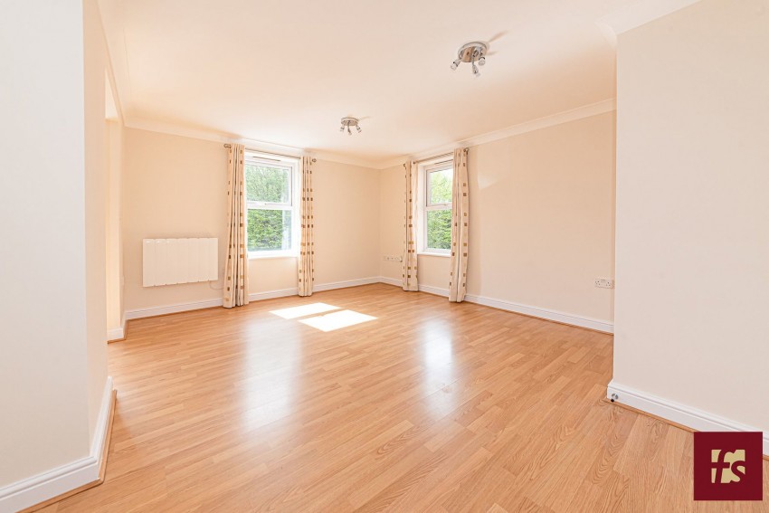 Images for Heath Hill Road South, Crowthorne, Berkshire RG45 7BH