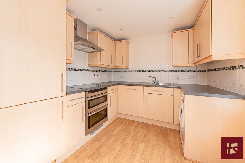 Images for Heath Hill Road South, Crowthorne, Berkshire RG45 7BH