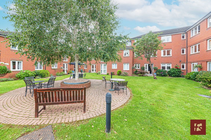 Images for Warner Court, Yorktown Road, Sandhurst