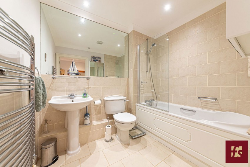 Images for Bonhomie Court, Broadcommon Road