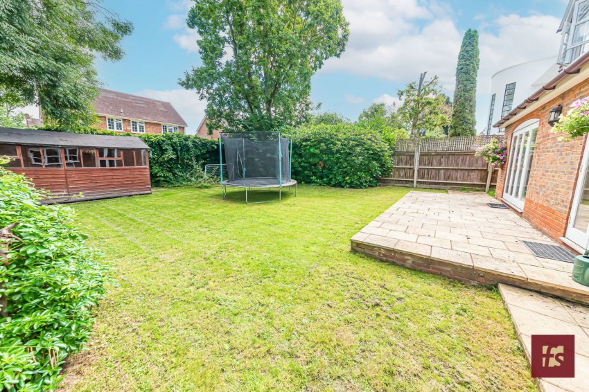 Images for Wiltshire Avenue, Crowthorne