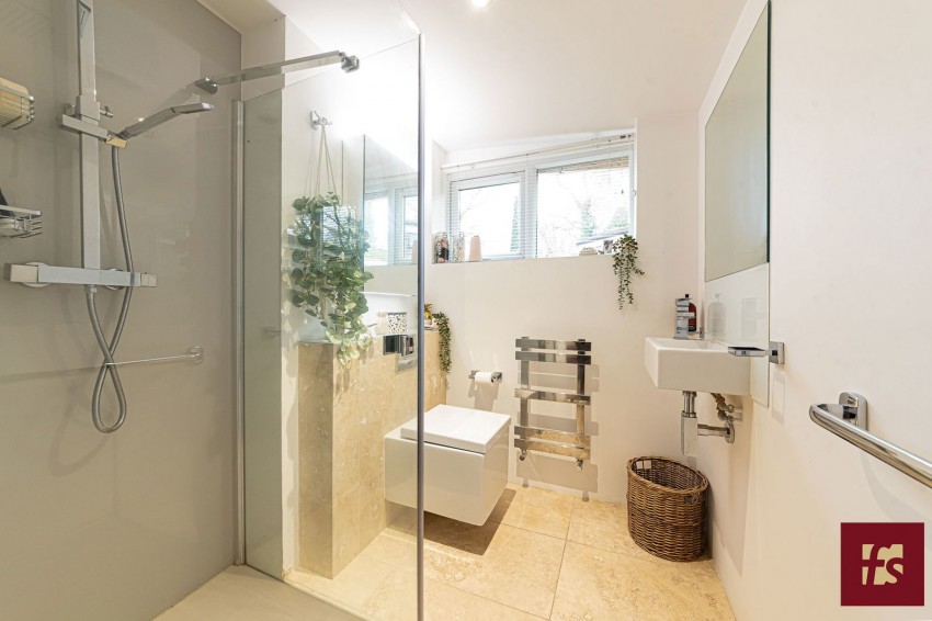 Images for Heathermount Drive, Crowthorne