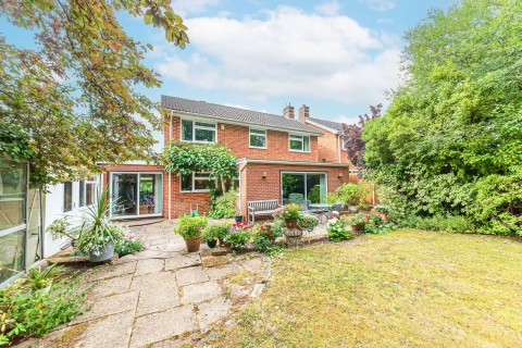 View Full Details for Wood End, Crowthorne, Berkshire RG45 6DQ