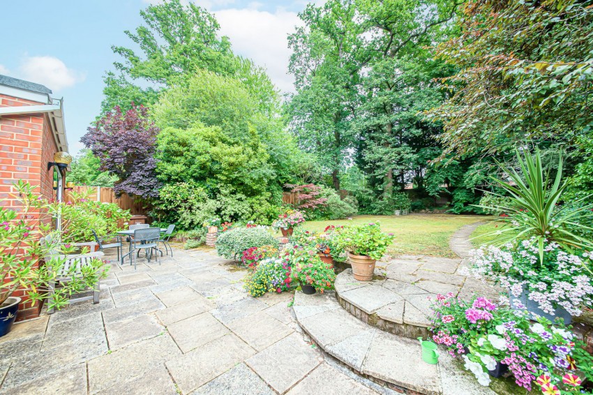 Images for Wood End, Crowthorne