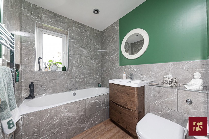 Images for Chaucer Road, Crowthorne, Berkshire RG45 7QN