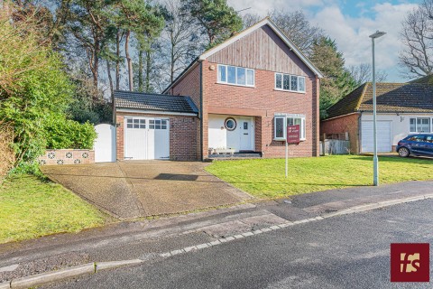 View Full Details for Dukes Wood, Crowthorne