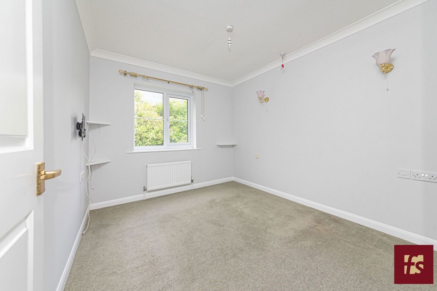 Images for Copenhagen Walk, Crowthorne, Berkshire, RG45 7QU
