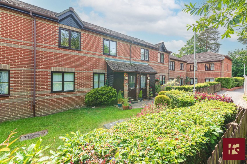 Images for Copenhagen Walk, Crowthorne, Berkshire, RG45 7QU
