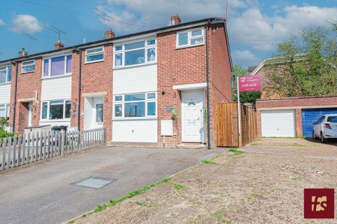 View Full Details for Tanhouse Lane, Wokingham, RG41 2RL