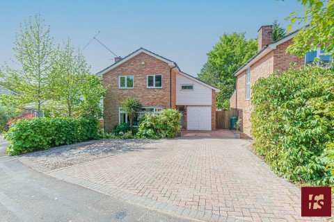 View Full Details for Long Mickle, Sandhurst, GU47 8QN