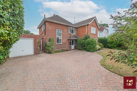 View Full Details for Heath Hill Road South, Crowthorne, RG45 7BW