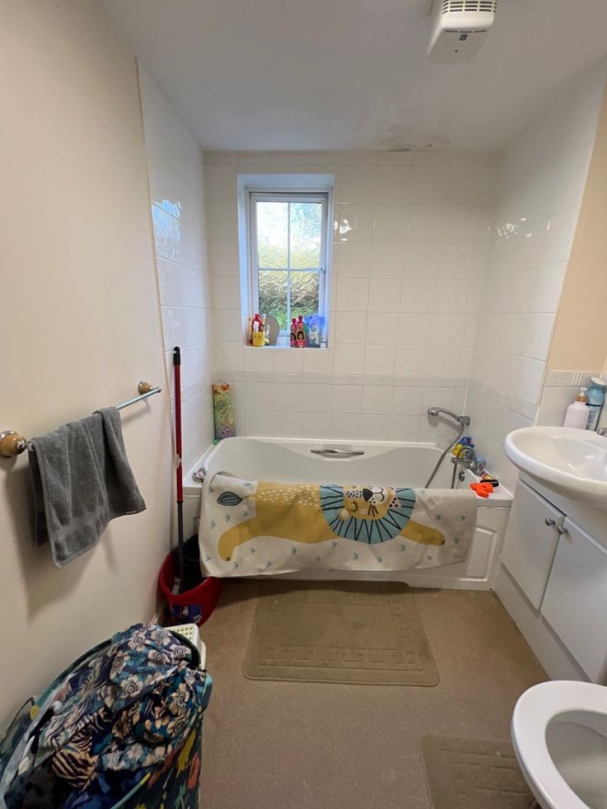 Images for Hopper Vale, Bracknell, Berkshire, RG12 7GH