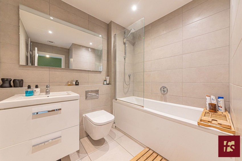 Images for Hawthorn Drive, Crowthorne, Berkshire, RG45 6UB