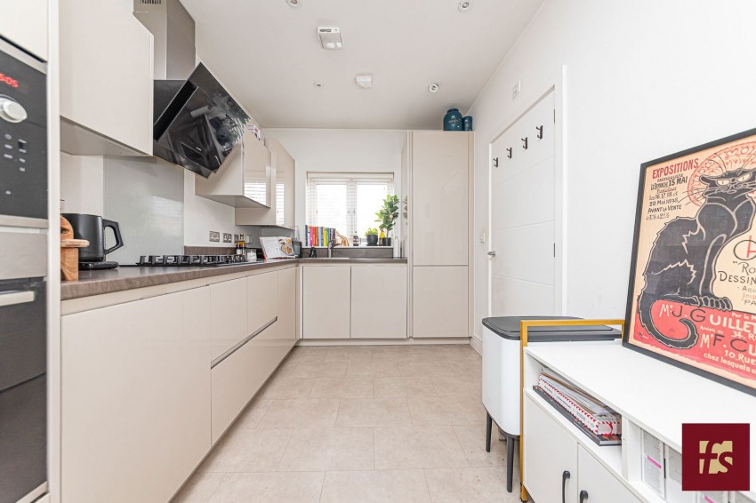 Images for Hawthorn Drive, Crowthorne, Berkshire, RG45 6UB