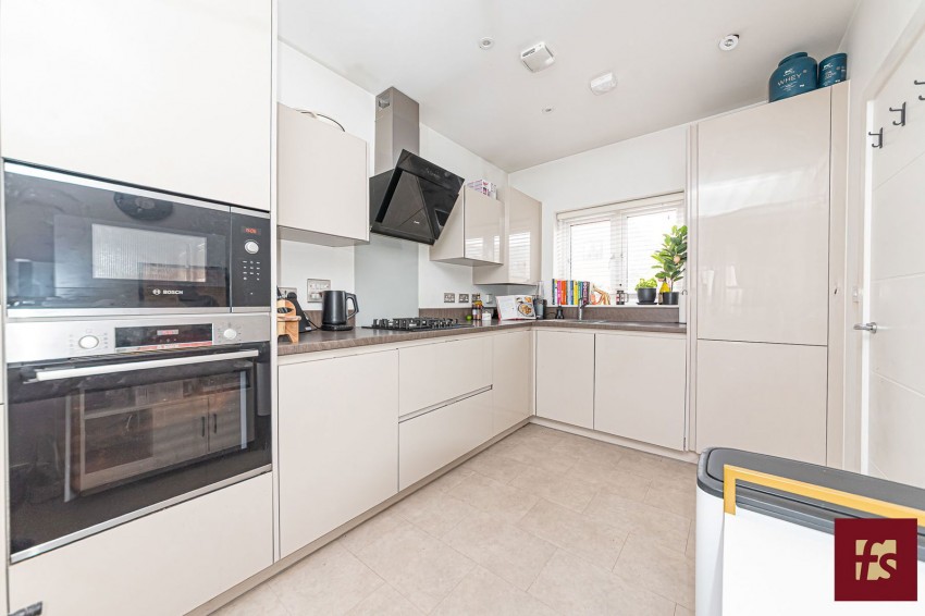 Images for Hawthorn Drive, Crowthorne, Berkshire, RG45 6UB