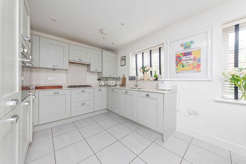 Images for Dove Close, Crowthorne, RG45 6HF