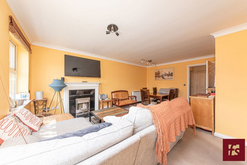 Images for Pinewood Avenue, Crowthorne, RG45 6RD
