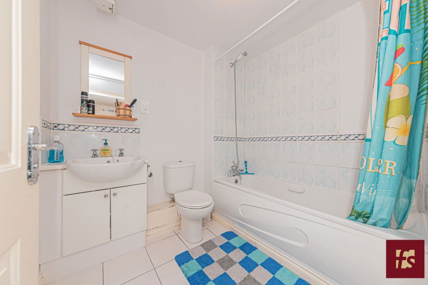 Images for Pinewood Avenue, Crowthorne, RG45 6RD