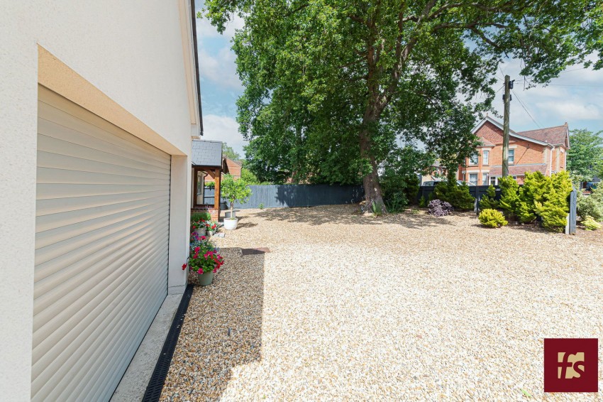 Images for Sandhurst Road, Crowthorne, Berkshire, RG45 7HS