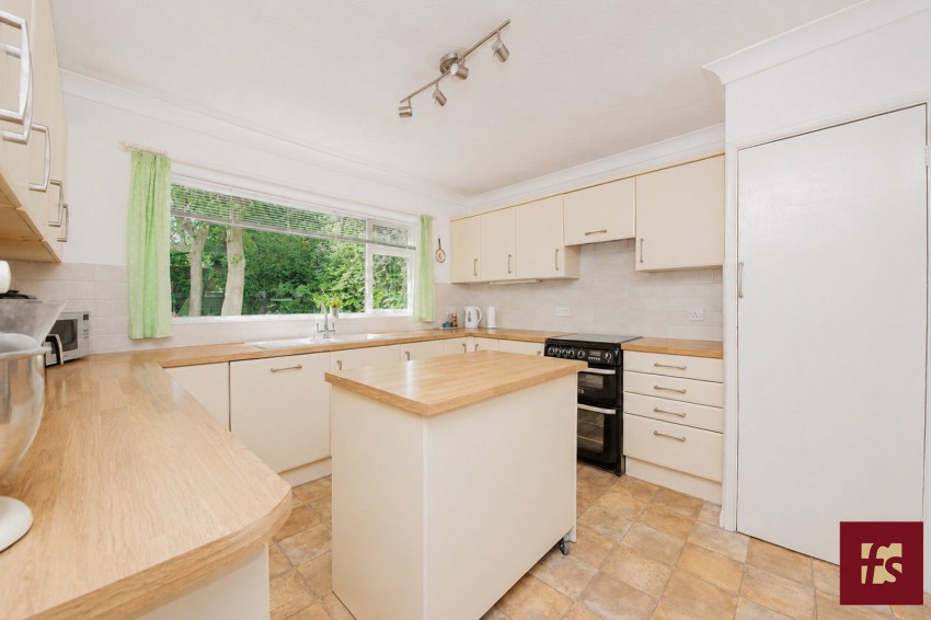 Images for Lower Wokingham Road, Crowthorne, RG45 6DA