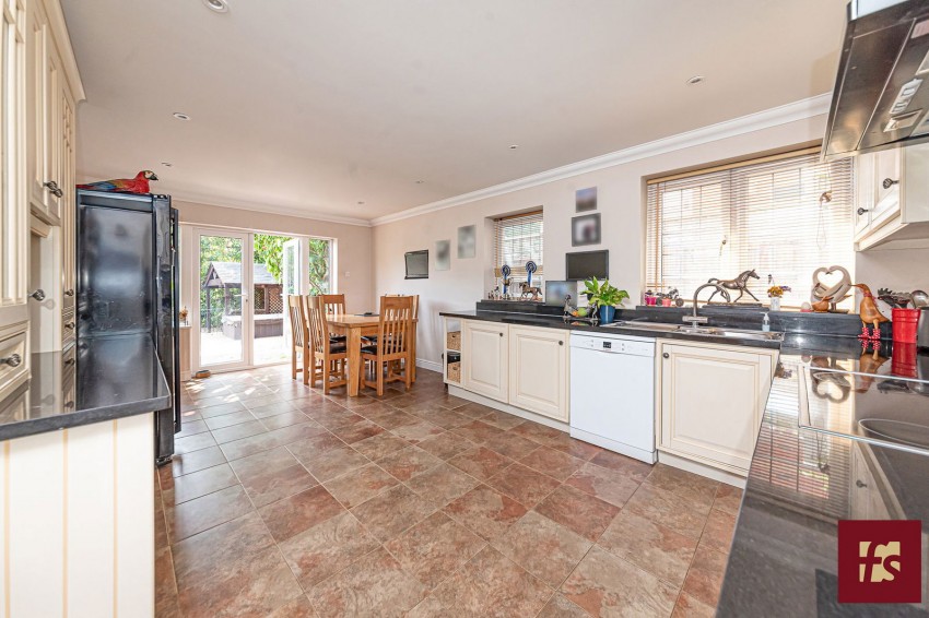 Images for Pinehill Road, Crowthorne, Berkshire, RG45 7JR