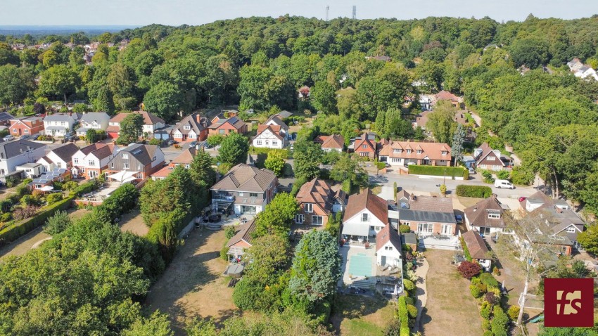 Images for Pinehill Road, Crowthorne, Berkshire, RG45 7JR