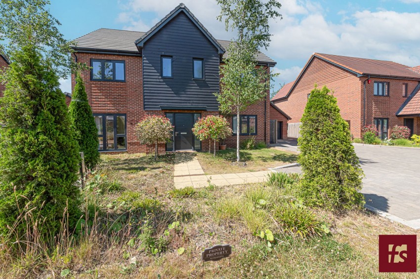 Images for Becketts Mews, Crowthorne, Berkshire, RG45 6UJ