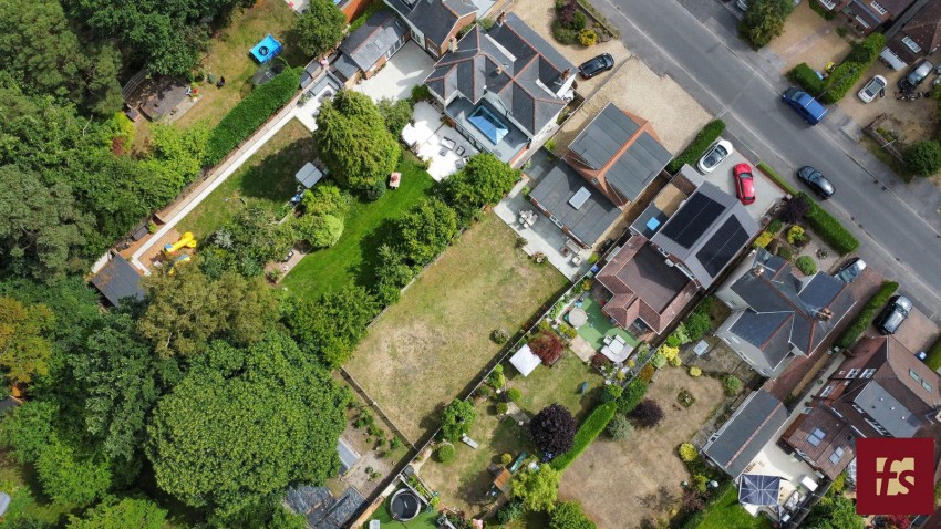 Images for Pinehill Road, Crowthorne, Berkshire, RG45 7JP