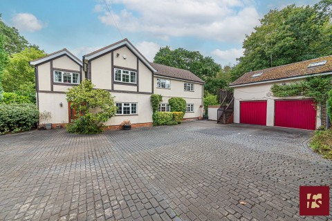 View Full Details for Old Wokingham Road, Wokingham, Berkshire, RG40 3BT