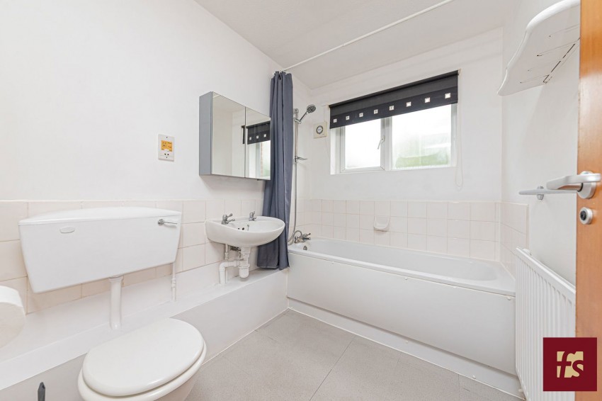 Images for Toutley Road, Wokingham, RG41 1QL
