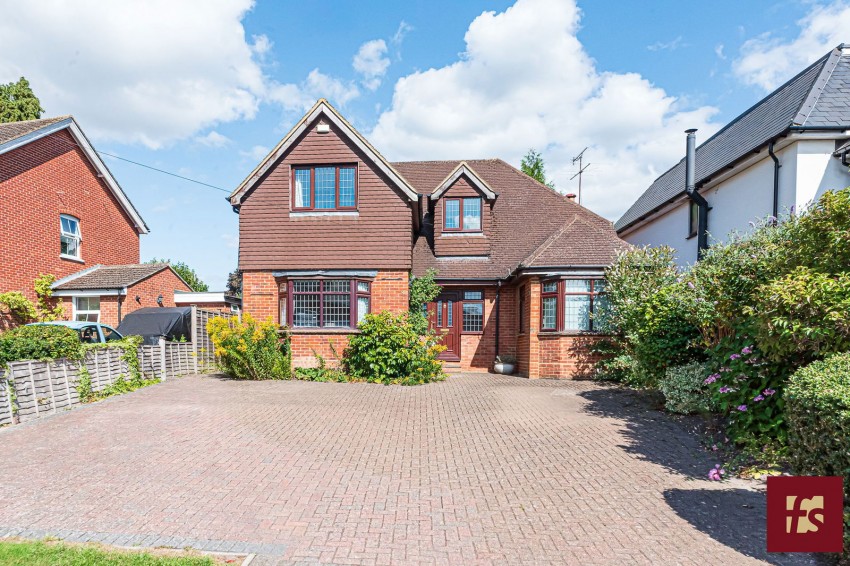 Images for Pinewood Avenue, Crowthorne, Berkshire, RG45 6RR