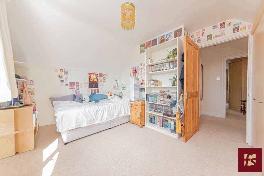 Images for Pinewood Avenue, Crowthorne, Berkshire, RG45 6RR