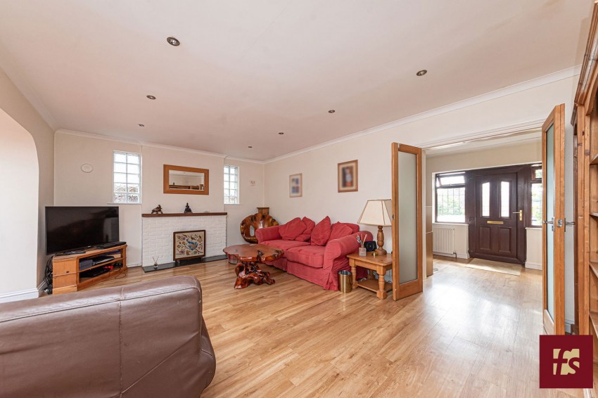 Images for Pinewood Avenue, Crowthorne, Berkshire, RG45 6RR