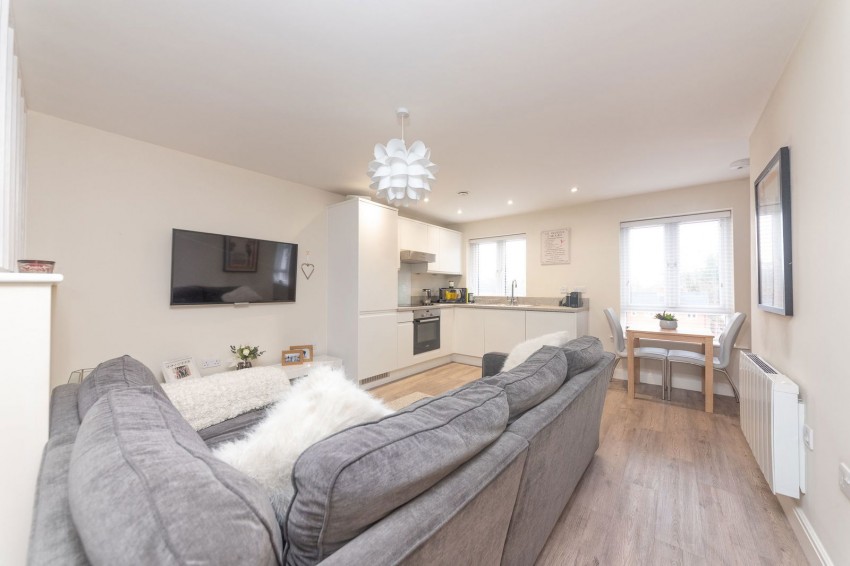 Images for Guildgate House, High Street, Crowthorne, Berkshire