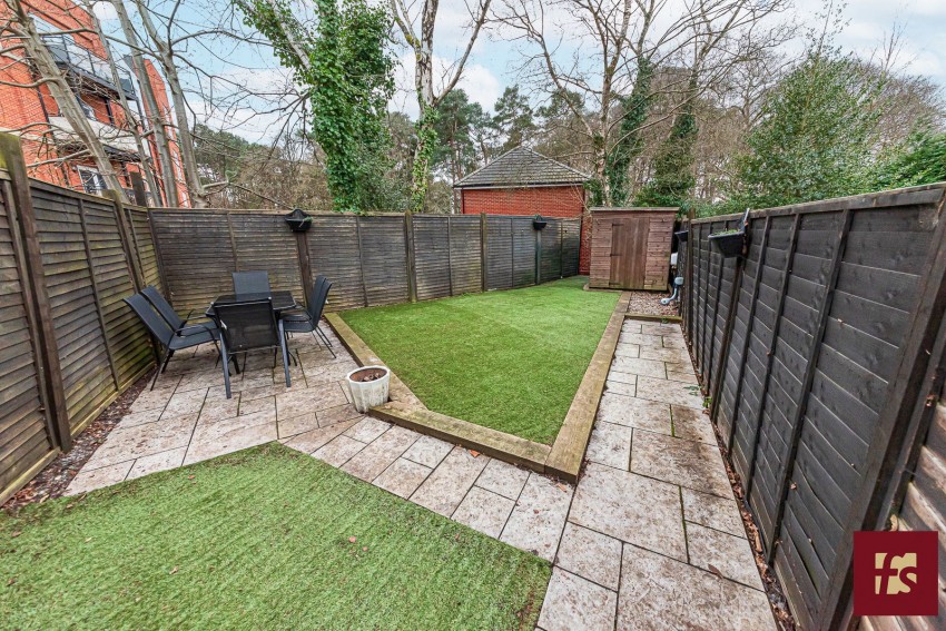 Images for Cricket Field Grove, Crowthorne, Berkshire RG45 7ES