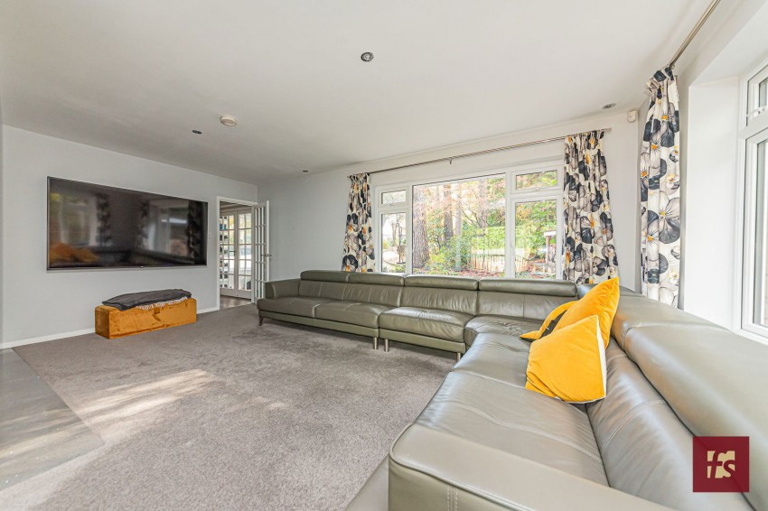 Images for Bramblegate, Crowthorne, Berkshire, RG45 6JA