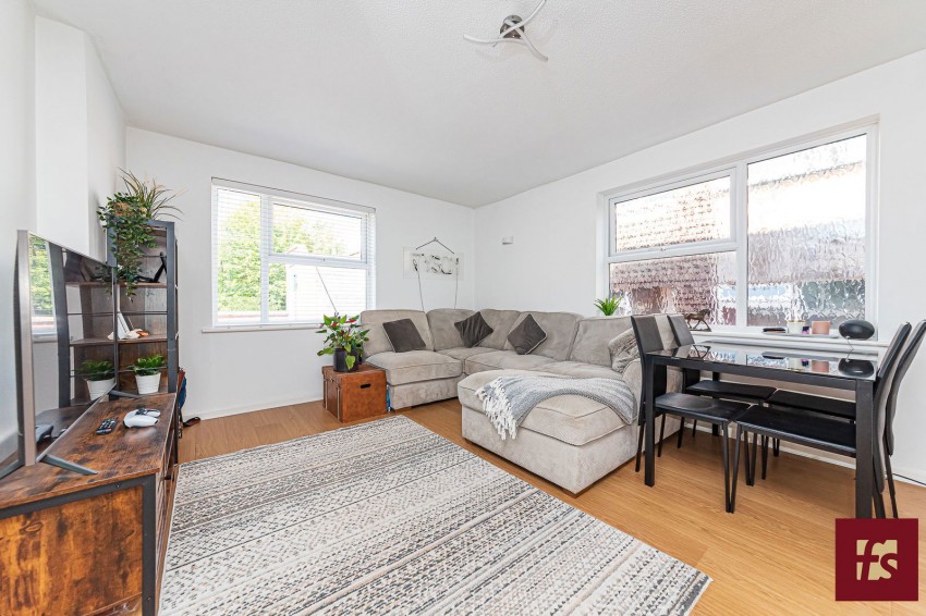 Images for High Street, Crowthorne, Berkshire, RG45 7AT