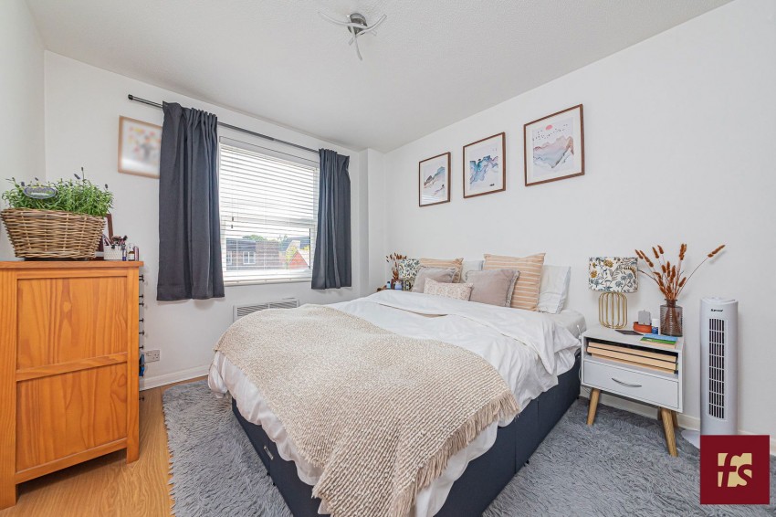 Images for High Street, Crowthorne, Berkshire, RG45 7AT