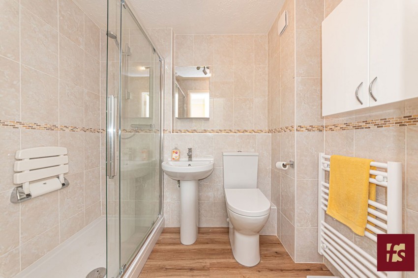 Images for Oak Lodge, New Road, Crowthorne