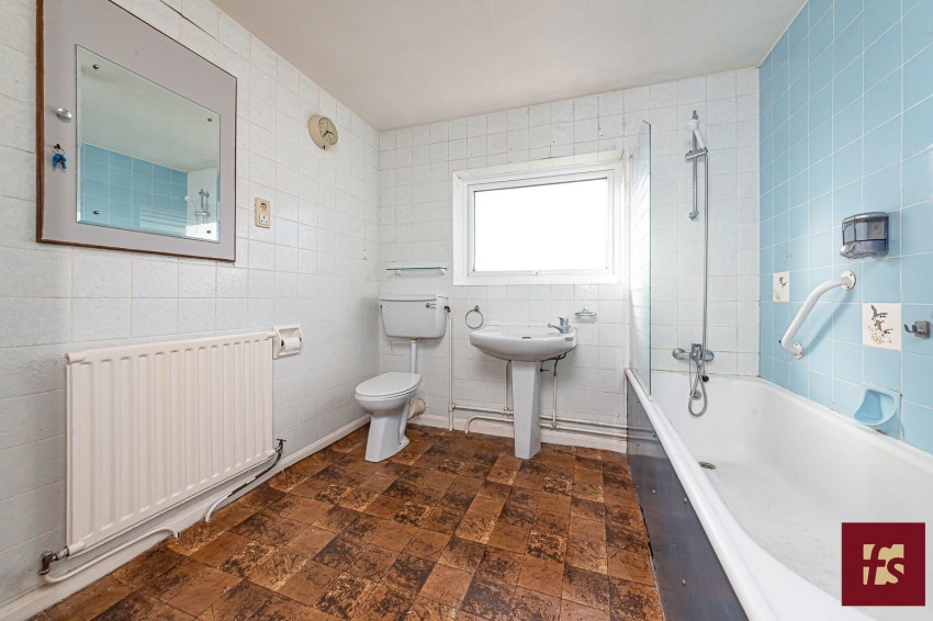 Images for Cambridge Road, Crowthorne, Berkshire RG45 7ER