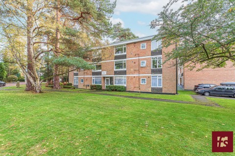 View Full Details for Wulwyn Court, Linkway, Crowthorne, RG45 6ET