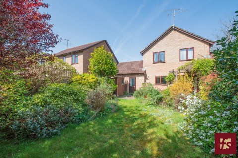 View Full Details for Chaucer Road, Crowthorne, RG45 7QN