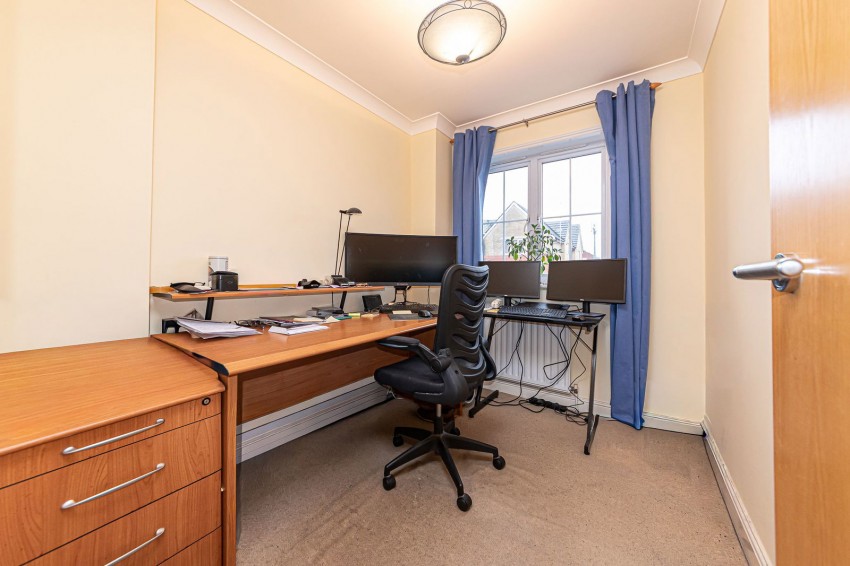 Images for Cambridge Road, Crowthorne, RG45 7EF