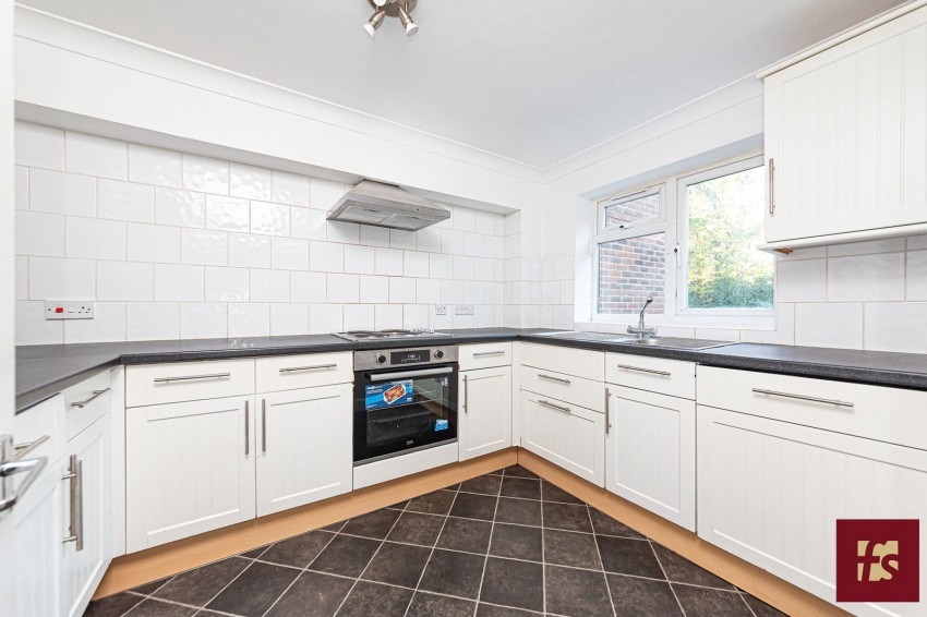 Images for Barracane Drive, Crowthorne, Berkshire RG45 7NU