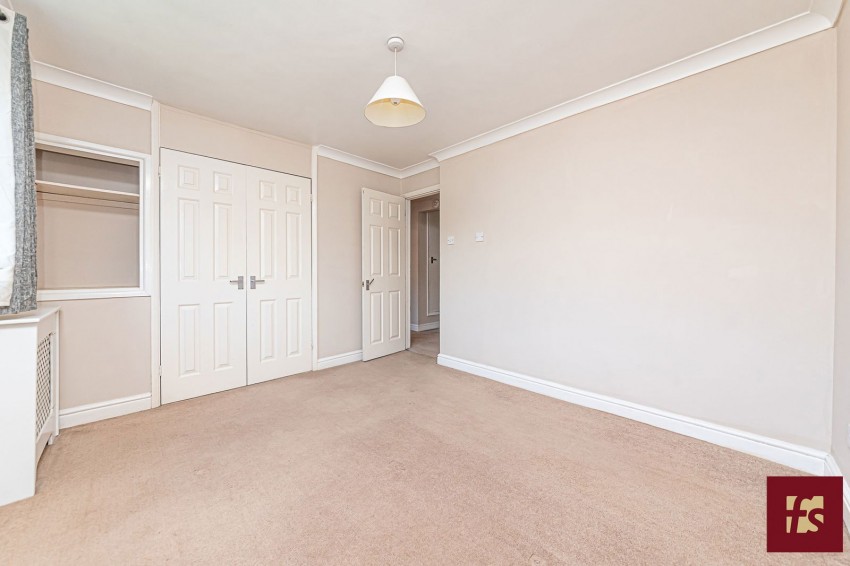 Images for Barracane Drive, Crowthorne, Berkshire RG45 7NU