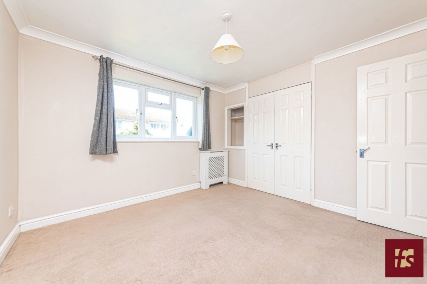 Images for Barracane Drive, Crowthorne, Berkshire RG45 7NU